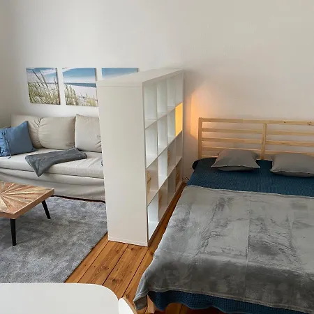 Апартаменты Grosszuegiges 2-zimmer-appartement Im Zentrum Von Direkt An Der Havel *
