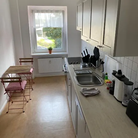 Grosszuegiges 2-zimmer-appartement Im Zentrum Von Direkt An Der Havel Апартаменты *