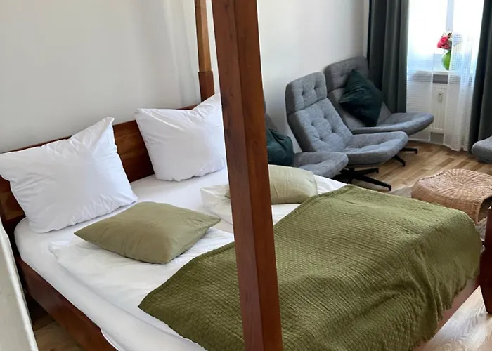 Grosszuegiges 2-zimmer-appartement Im Zentrum Von Direkt An Der Havel * 波茨坦