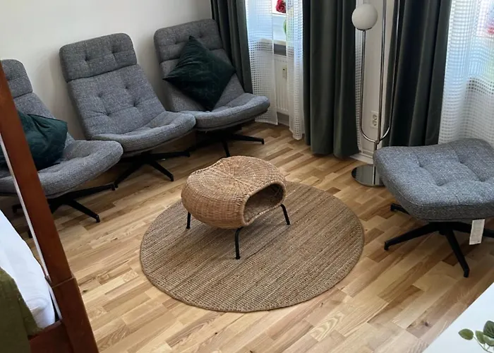 公寓 Grosszuegiges 2-zimmer-appartement Im Zentrum Von Direkt An Der Havel *