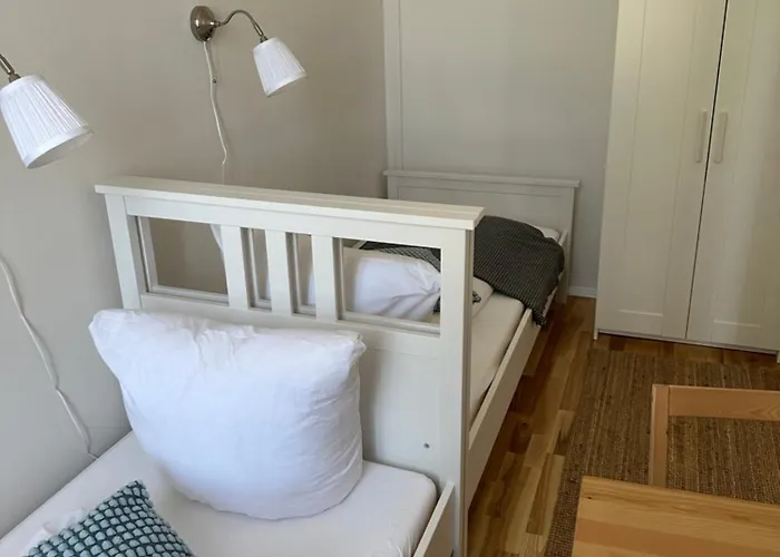 Grosszuegiges 2-zimmer-appartement Im Zentrum Von Direkt An Der Havel * 波茨坦